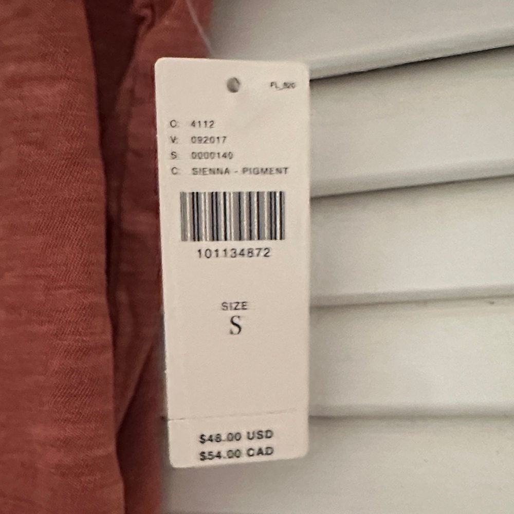 Pilcro Short Sleeve Tee in Rust NWT - Picture 4 of 4